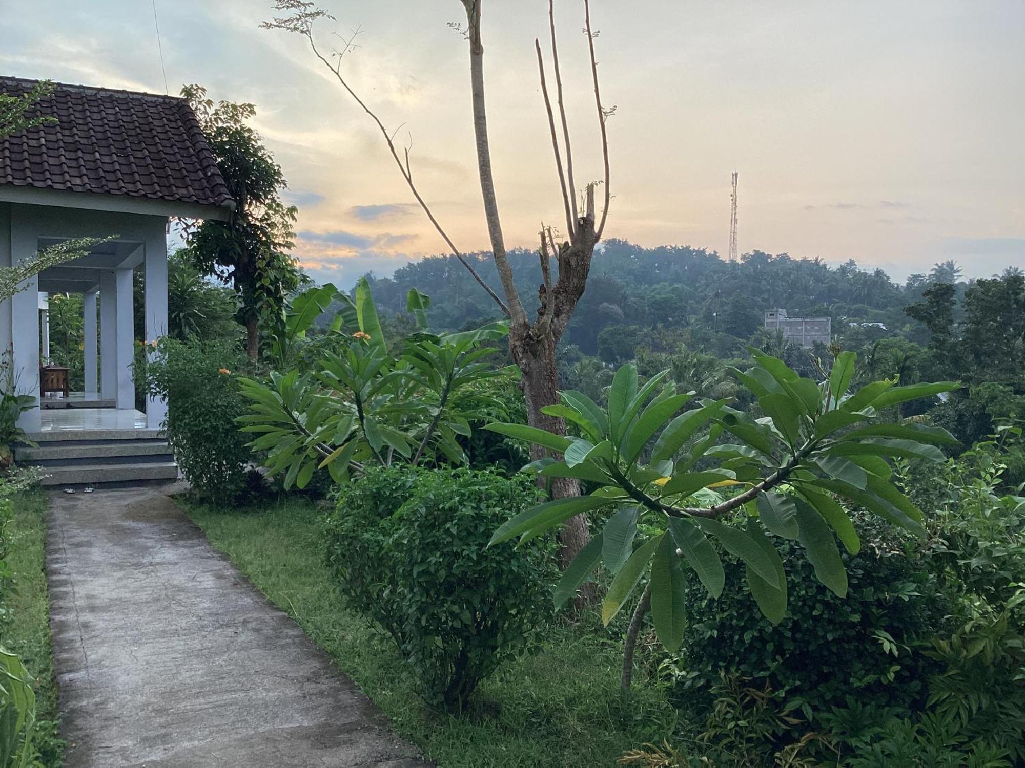 Tommy Homestay Plambi 외부 사진